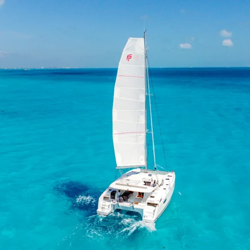 Charter a Boat Isladventures 2