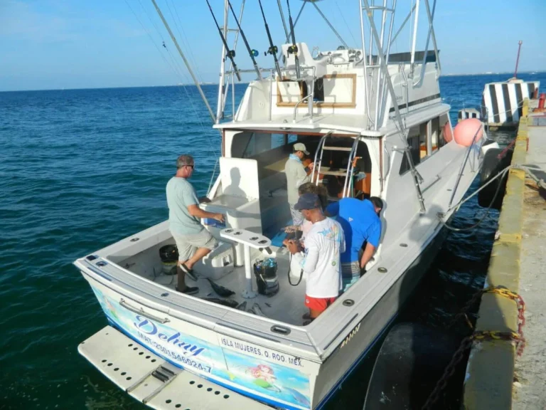 Isladventures Isla Mujeres Viking 2